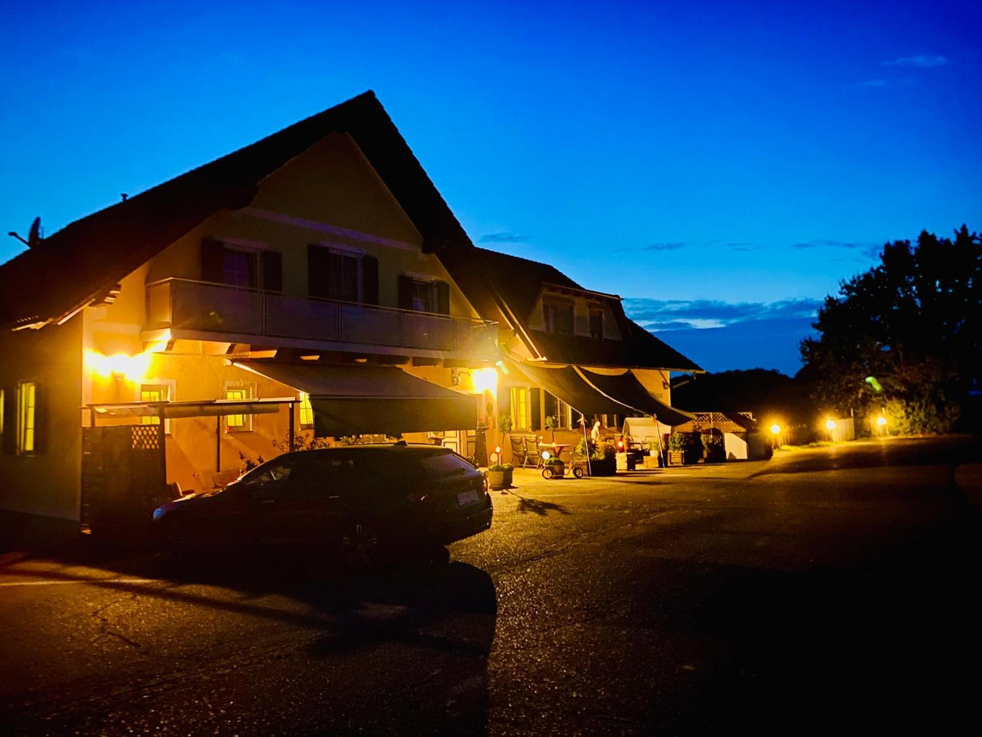 Pension Rucksackpeter Hohenbrugg an der Raab Exterior photo